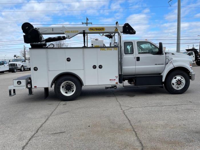 2023 Ford F-750-0