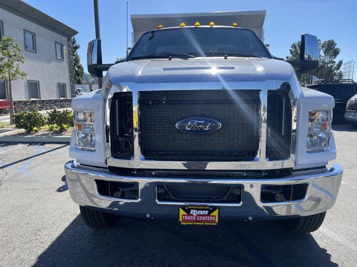 2022 Ford F-750-0