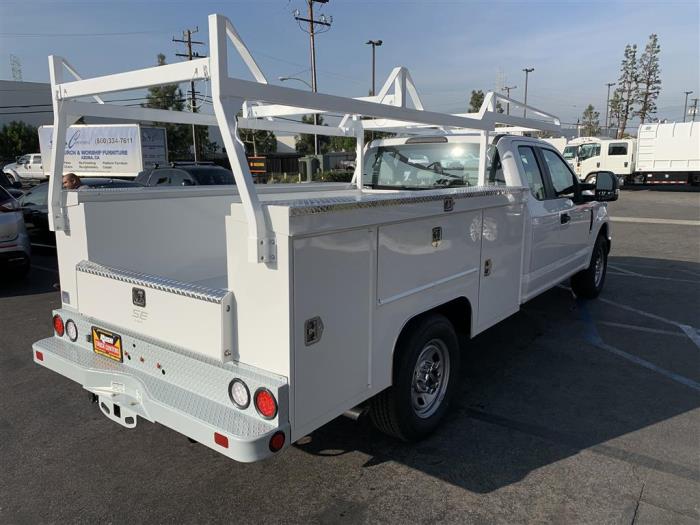 2022 Ford F-350-0