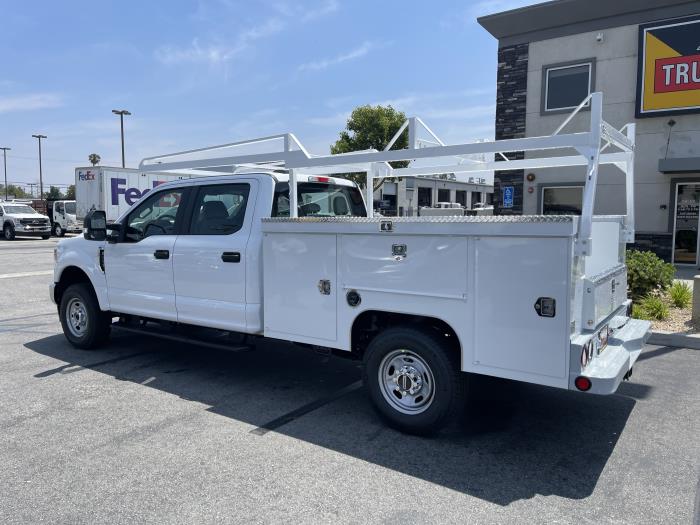 2022 Ford F-350-0