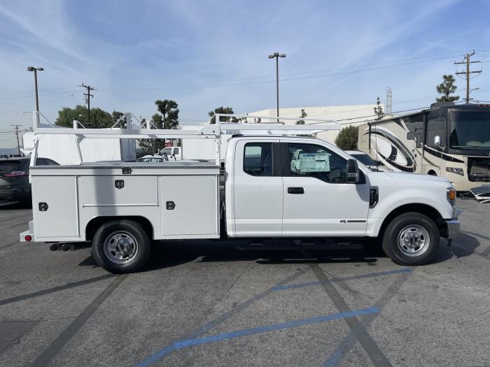 2022 Ford F-350-0