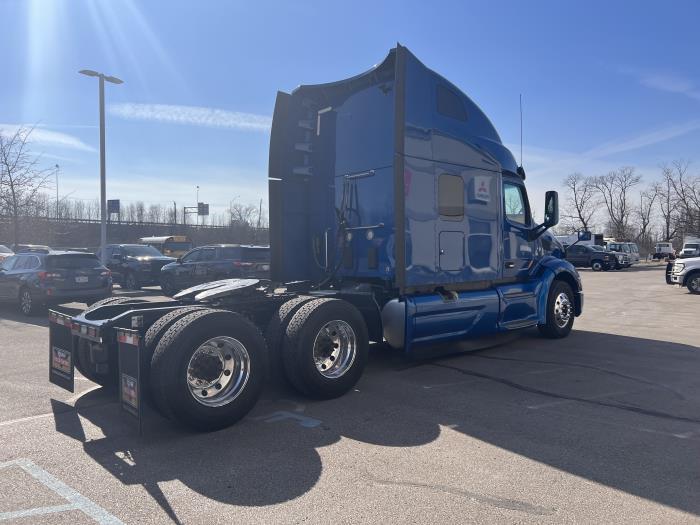2019 Peterbilt 579-0