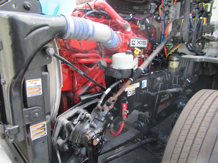 2019 Peterbilt 579-0