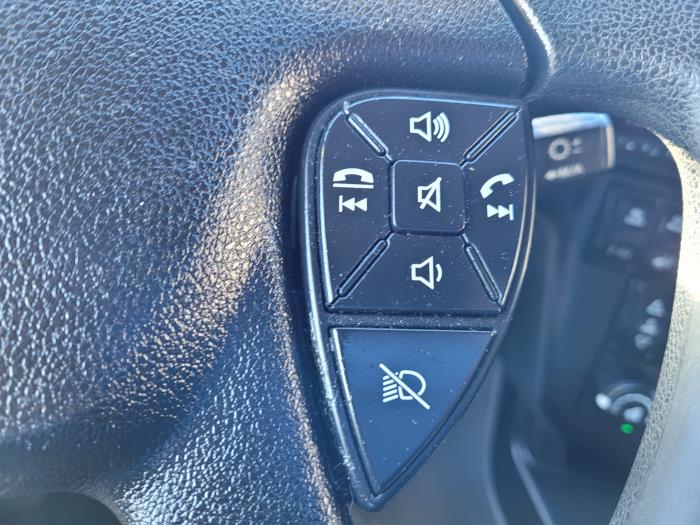 2019 International LT625-0