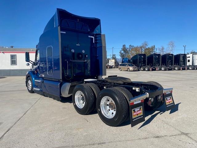 2019 Peterbilt 579-0