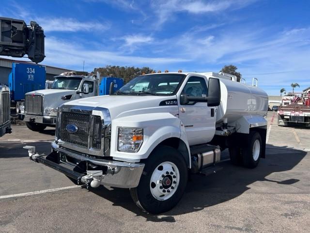 2023 Ford F-750-0