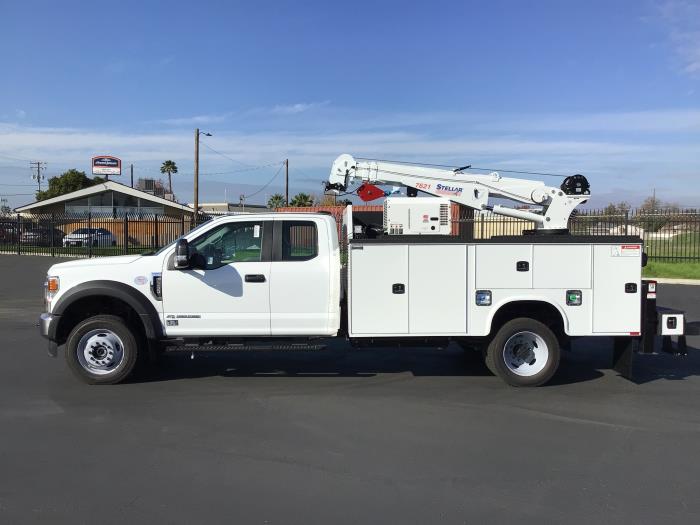 2022 Ford F-550-0