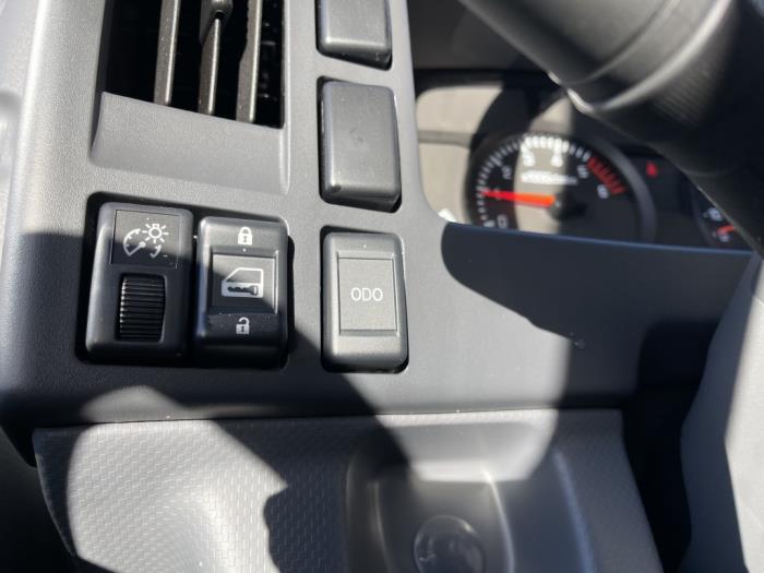 2024 Isuzu NPR-HD-0