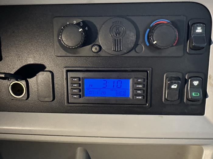 2017 Kenworth T680-0