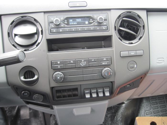 2023 Ford F-750-0