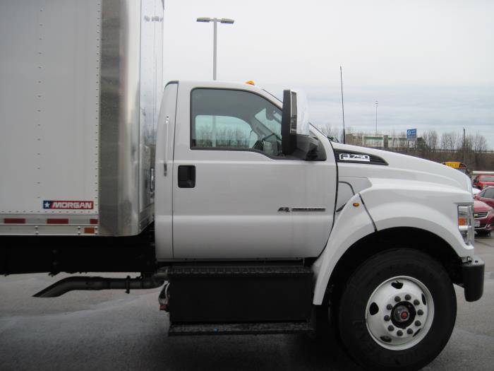 2023 Ford F-750-0