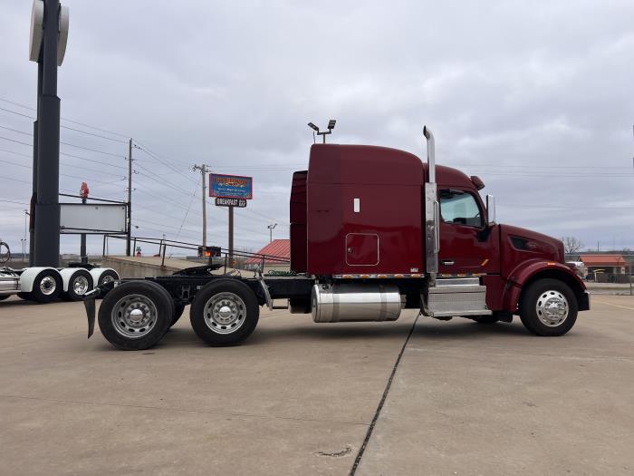 2019 Peterbilt 567-0