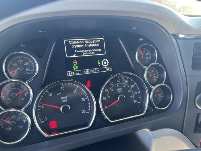 2019 Peterbilt 579-0