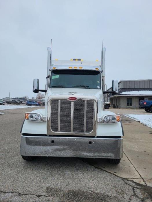 2023 Peterbilt 567-0