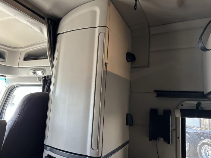 2019 Peterbilt 579-0