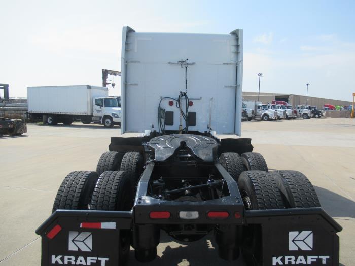 2020 Peterbilt 579-0