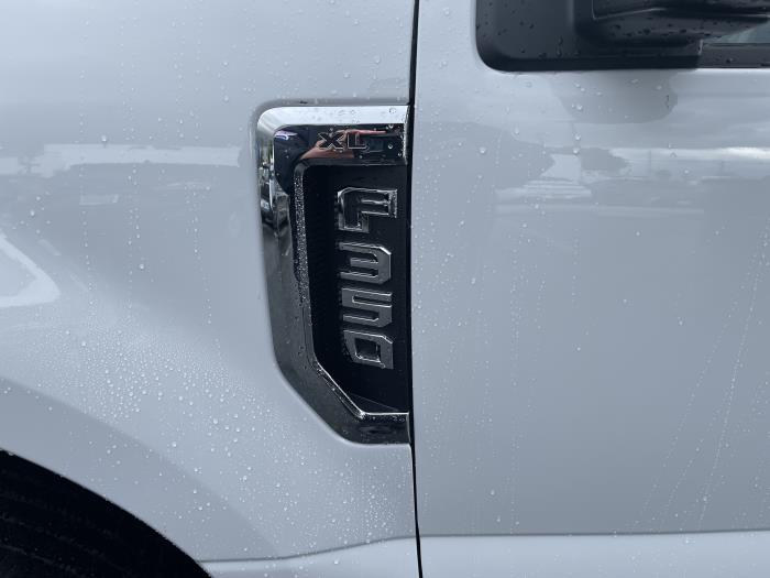 2022 Ford F-350-0