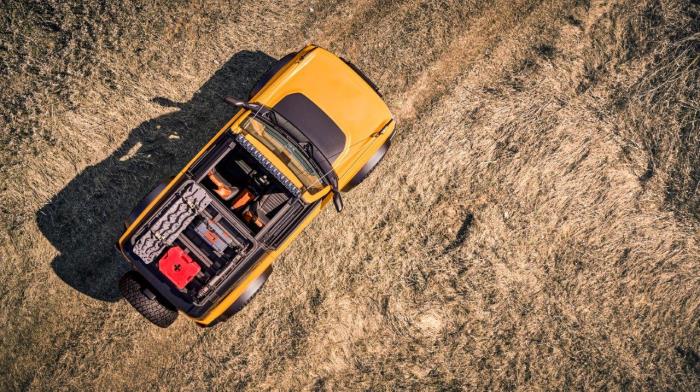 2023 Ford Bronco-0