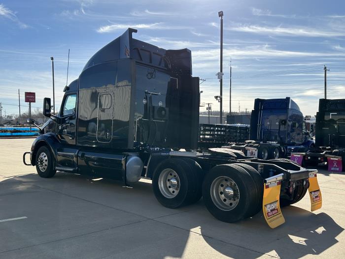 2018 Peterbilt 579-0