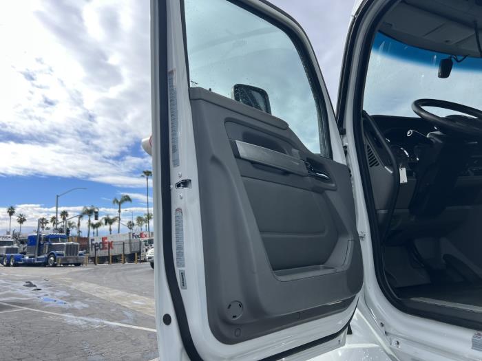 2019 Kenworth T680-0