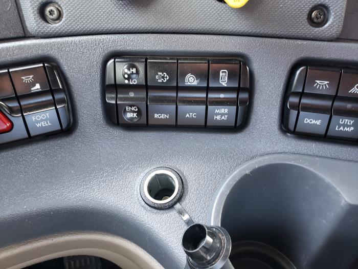2019 Freightliner Cascadia-0
