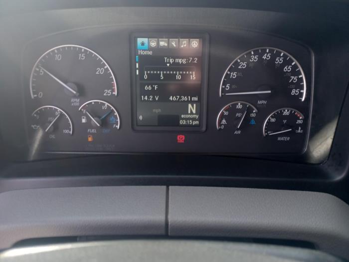 2020 Freightliner Cascadia-0