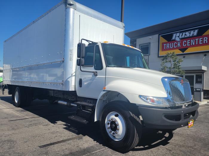 2017 International 4300-4X2-0