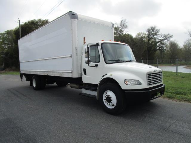 2017 Freightliner Business Class M2 106-0