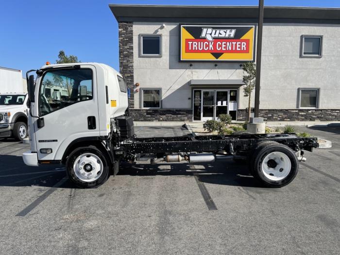 2024 Isuzu NPR-HD-0
