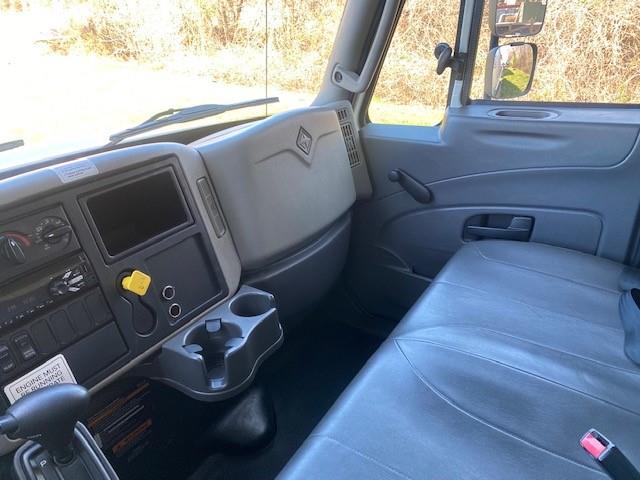 2017 International 4300-4X2-0