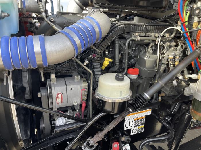 2017 Peterbilt 579-0
