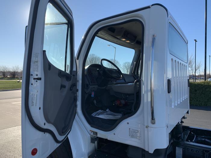 2019 Freightliner M2 112-0
