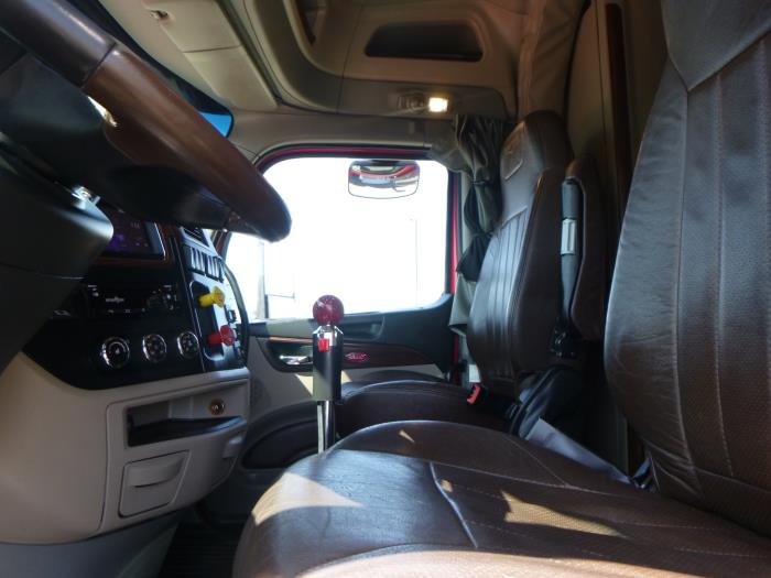 2019 Peterbilt 567-0