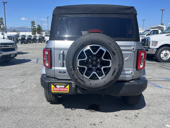 2023 Ford Bronco-0