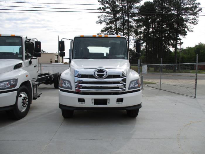 2023 Hino L7-0