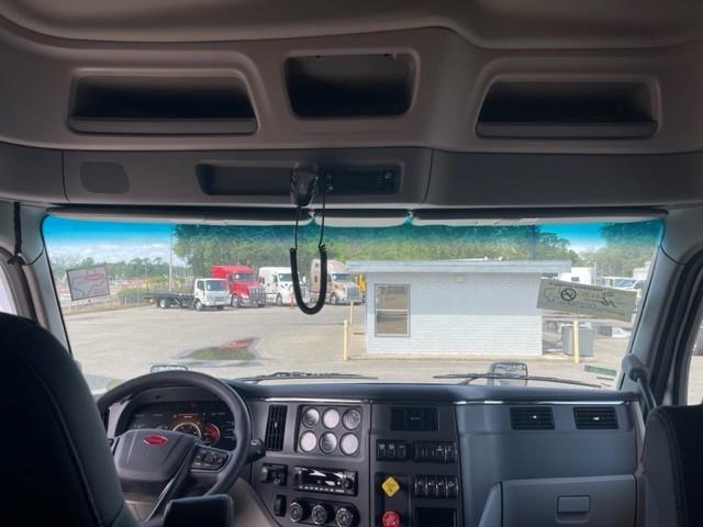 2024 Peterbilt 579-20