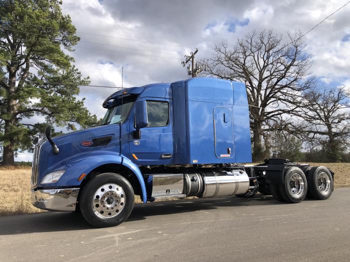 2018 Peterbilt 579-1