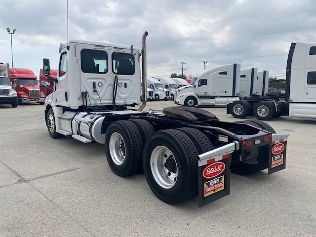 2018 Freightliner Cascadia-4