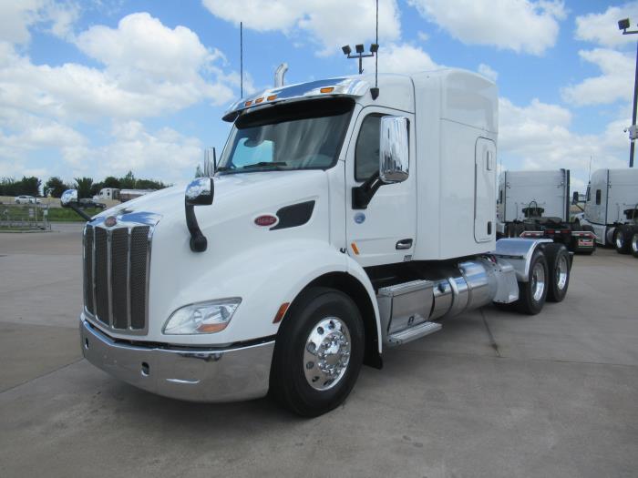 2018 Peterbilt 579-0