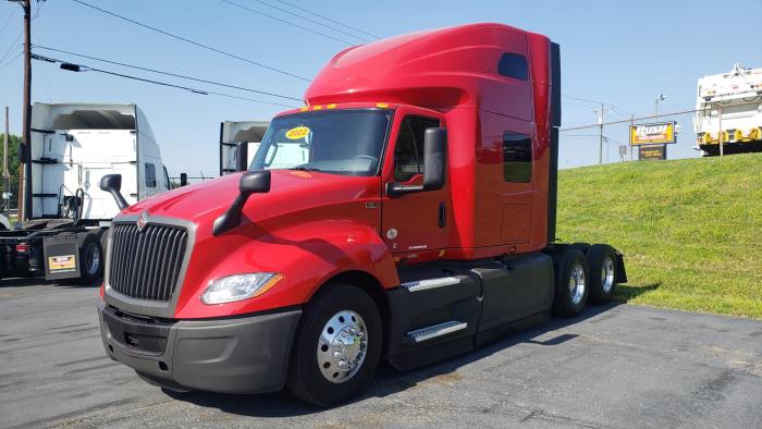 2022 International LT625-1