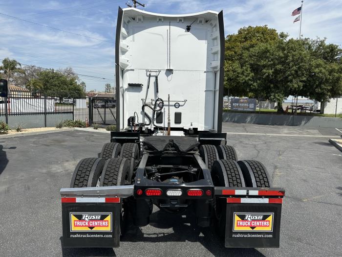 2022 Peterbilt 579-6