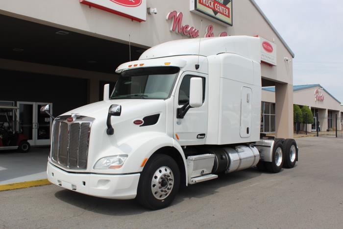 2015 Peterbilt 579-0