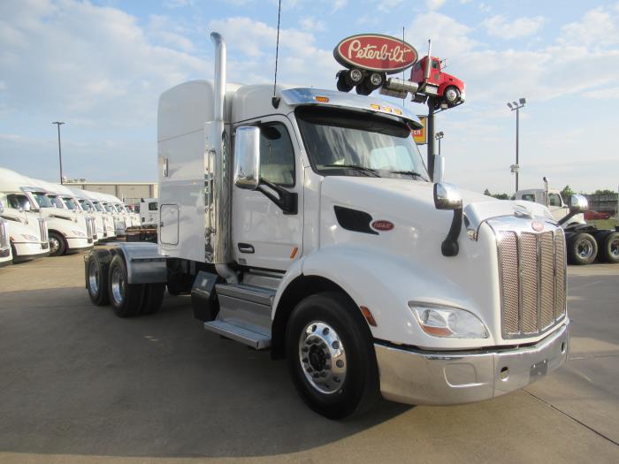 2018 Peterbilt 579-7