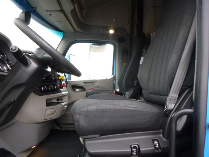 2020 Peterbilt 579-0