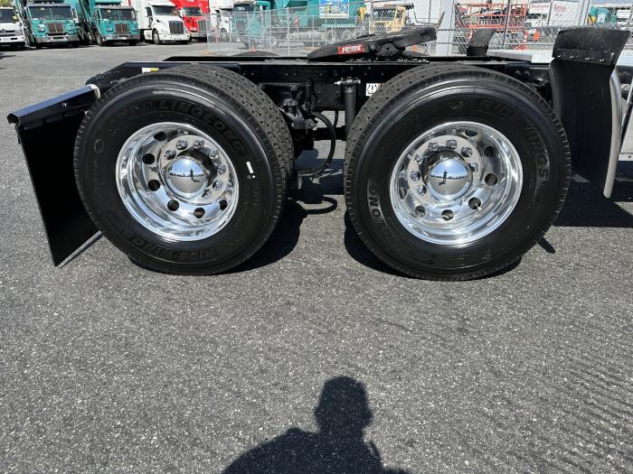 2019 Peterbilt 579-12