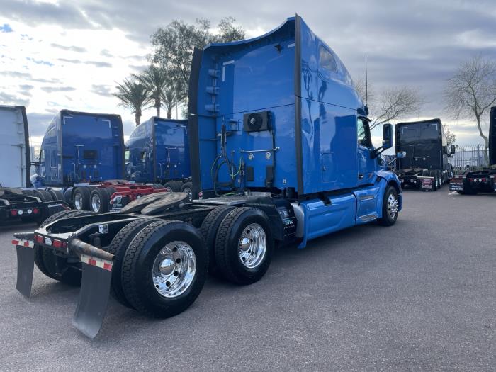 2020 Peterbilt 579-4