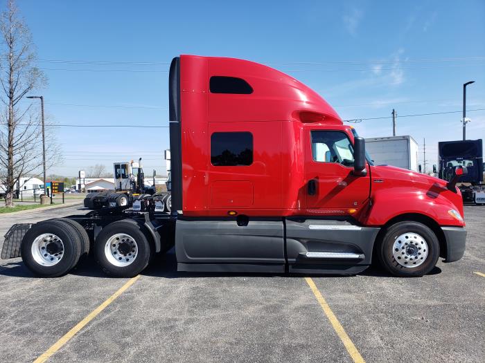 2022 International LT625-0