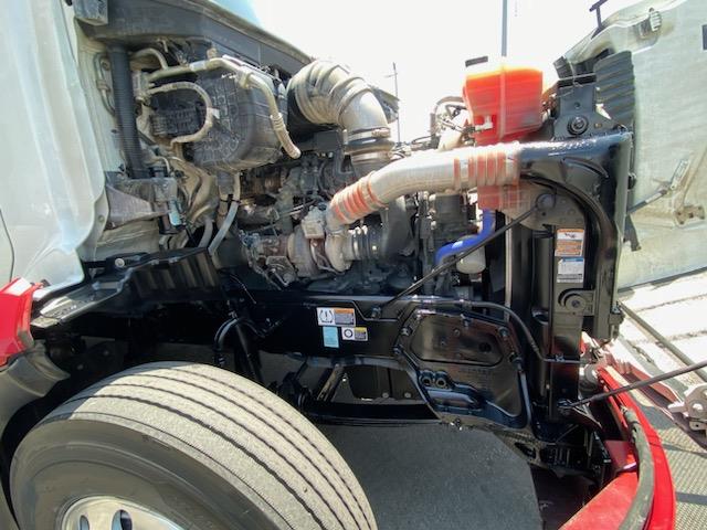 2020 Peterbilt 579-9