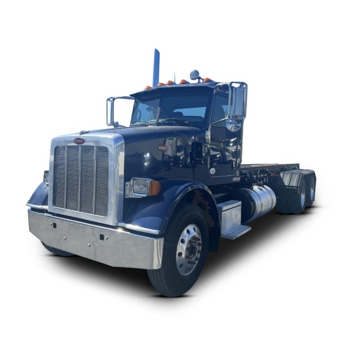 2015 Peterbilt 365-0