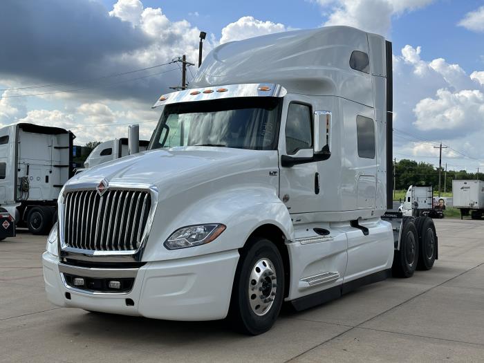 2024 International LT625-0